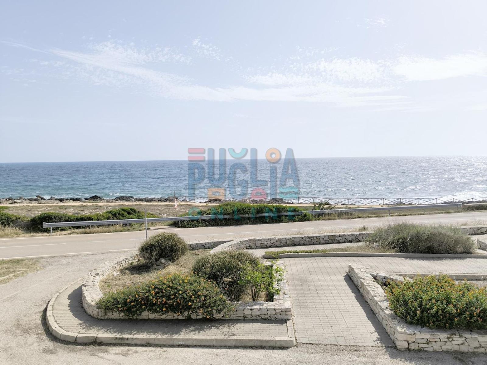 Apartmán Bilocale Blue House Fronte Mare, A Posto Rosso Capilungo Exteriér fotografie